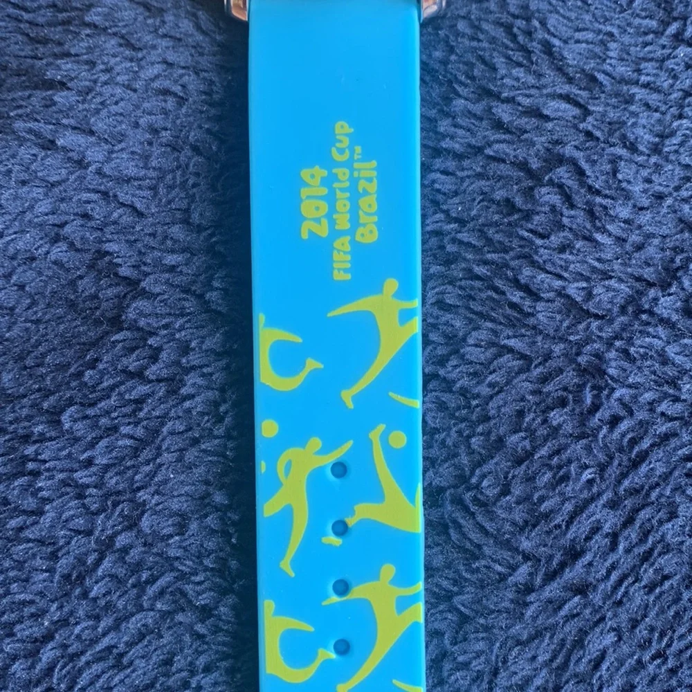 FIFA Brazil 🇧🇷 Officially Licensed World Cup 2015 watch NWOT - Picture 4 of 6